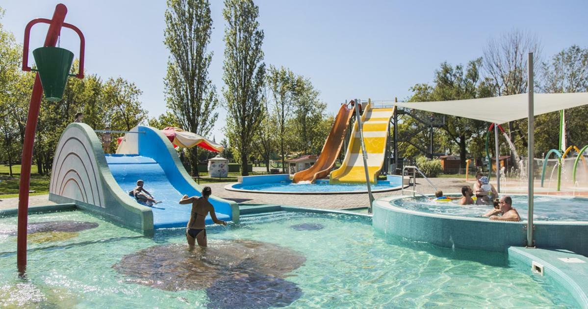 Kids' Paradise House Balatonboglar Exterior photo