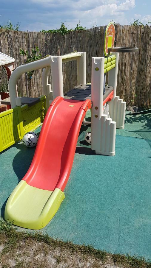 Kids' Paradise House Balatonboglar Exterior photo